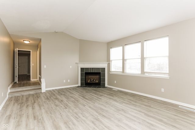 344 W Columbine Lane, Westfield, IN 46074