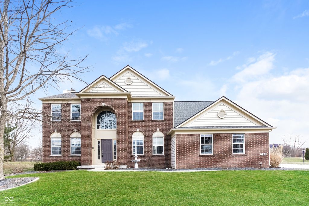 344 W Columbine Lane, Westfield, IN 46074