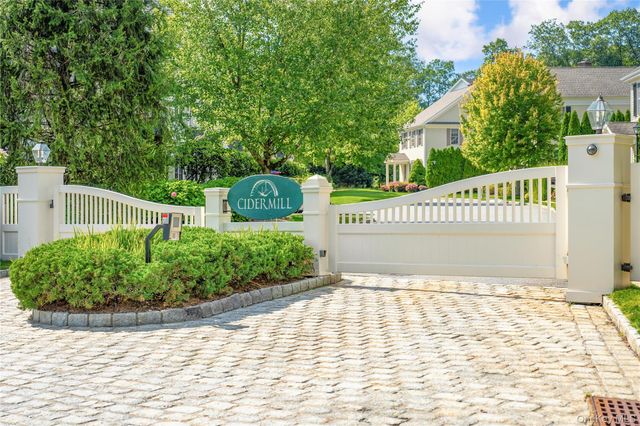 14 Cider Mill Circle, Armonk, NY 10504