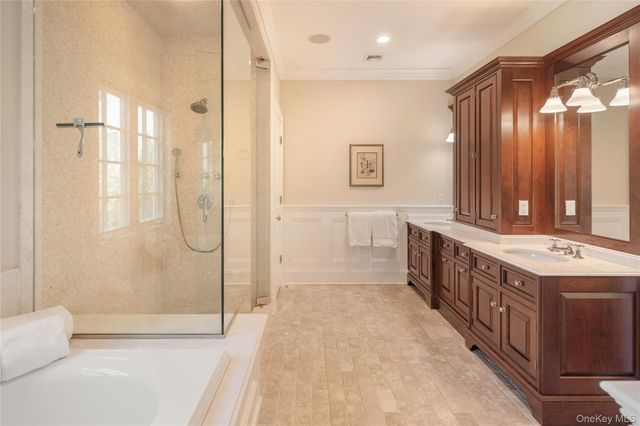 14 Cider Mill Circle, Armonk, NY 10504