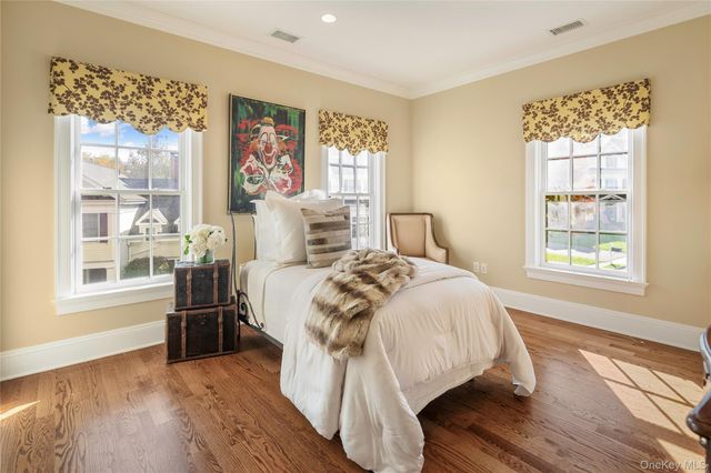 14 Cider Mill Circle, Armonk, NY 10504