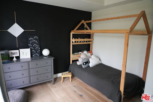 1038 11th Street D, Santa Monica, CA 90403
