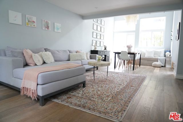 1038 11th Street D, Santa Monica, CA 90403