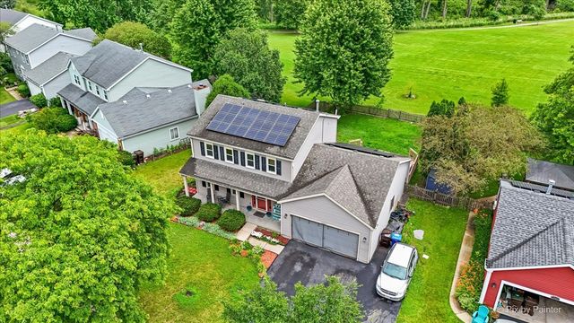 1441 Loch Lomond Drive, Crystal Lake, IL 60014