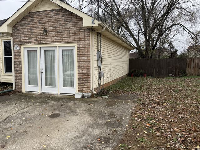 1222 Marla Dr, Clarksville, TN 37042