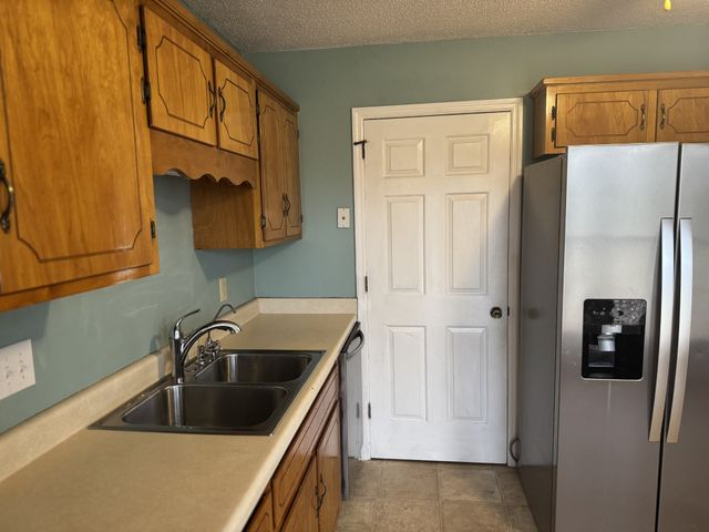 1222 Marla Dr, Clarksville, TN 37042