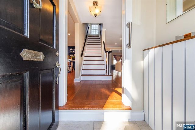 68 Newman Avenue, Verona, NJ 07044