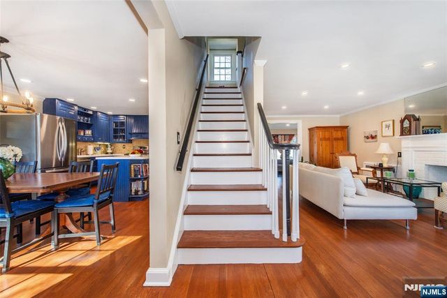 68 Newman Avenue, Verona, NJ 07044