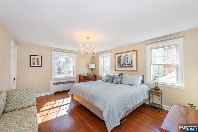 68 Newman Avenue, Verona, NJ 07044