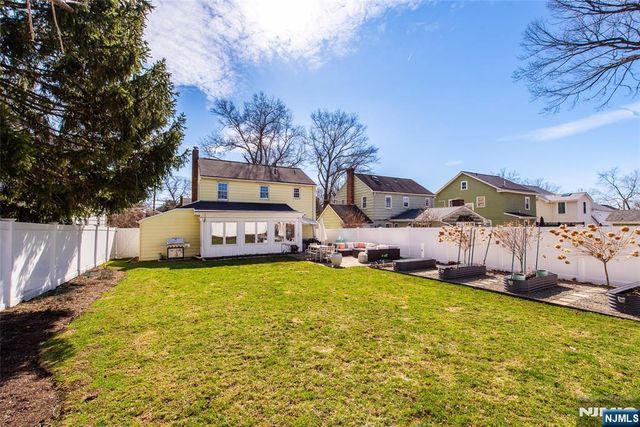 68 Newman Avenue, Verona, NJ 07044