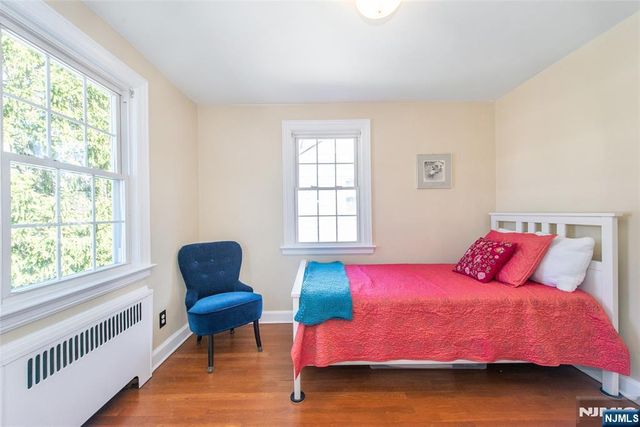 68 Newman Avenue, Verona, NJ 07044