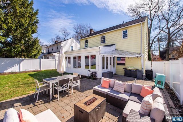 68 Newman Avenue, Verona, NJ 07044