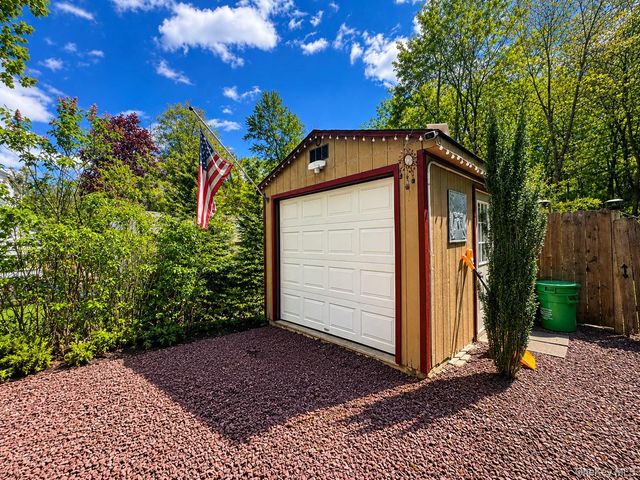 468 W Clarkstown Road, New City, NY 10956
