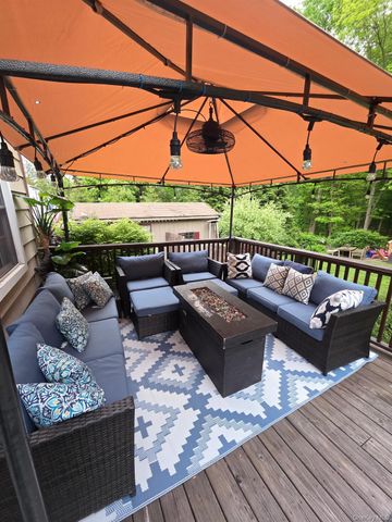468 W Clarkstown Road, New City, NY 10956
