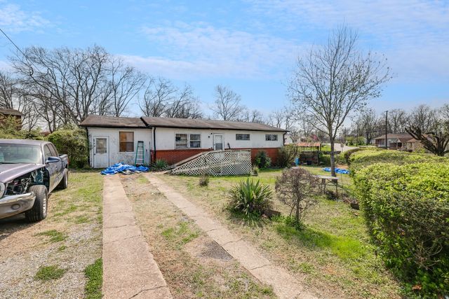 675 Anthony St, Gallatin, TN 37066