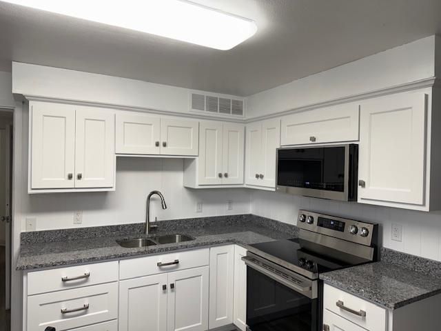 917 Division Street S, Northfield, MN 55057