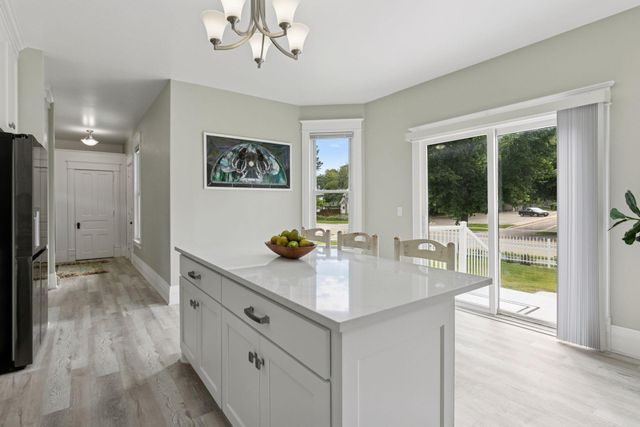 917 Division Street S, Northfield, MN 55057