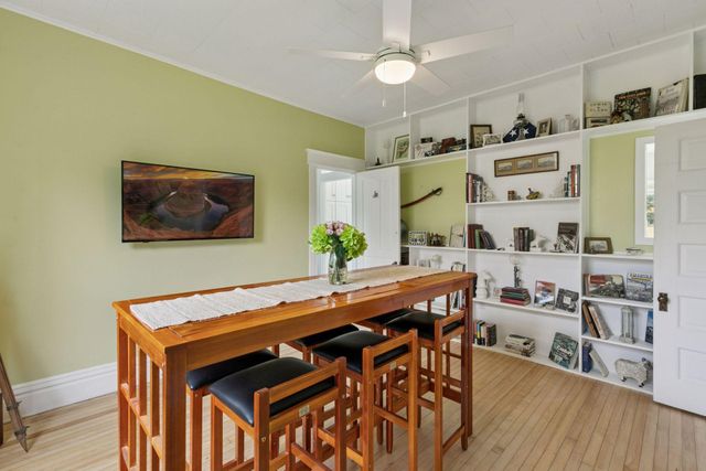 917 Division Street S, Northfield, MN 55057