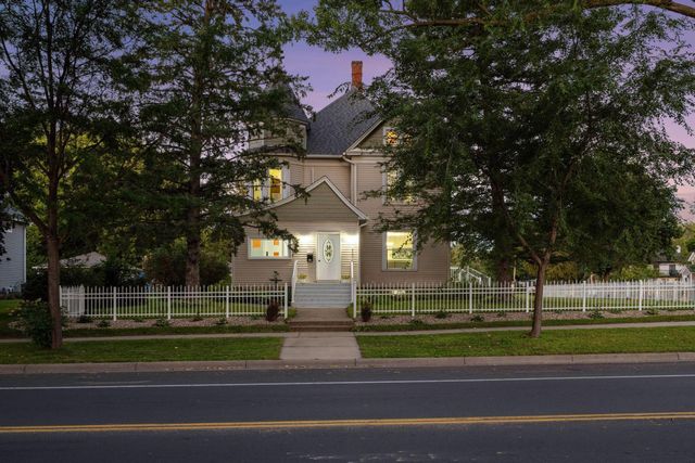 917 Division Street S, Northfield, MN 55057