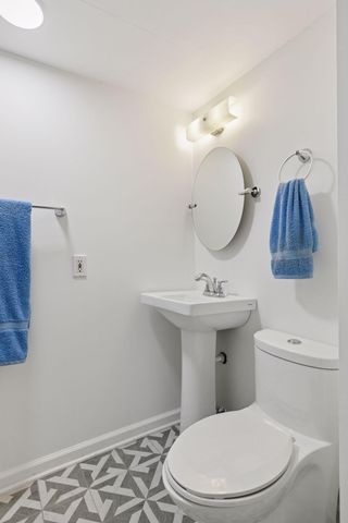 917 Division Street S, Northfield, MN 55057