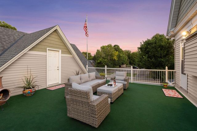 917 Division Street S, Northfield, MN 55057