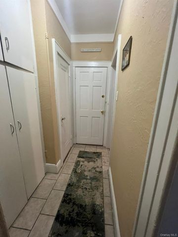 7843 84th Street, Glendale, NY 11385