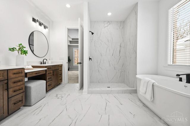 7515 Stillwater Drive, Hamilton Twp, OH 45039