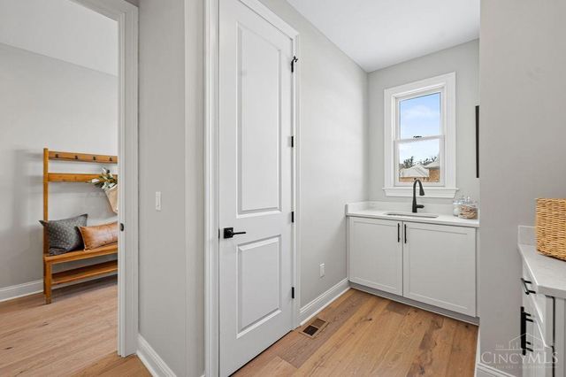 7515 Stillwater Drive, Hamilton Twp, OH 45039