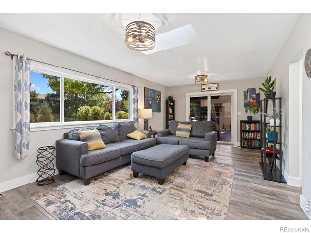 1833 Manchester Drive, Fort Collins, CO 80526