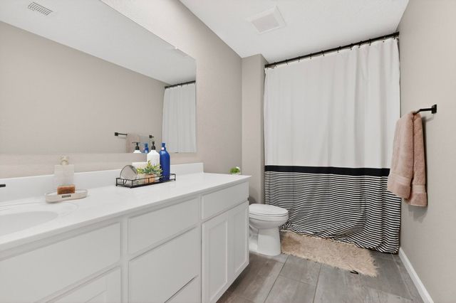 3073 Shannon Lane NE, Rio Rancho, NM 87124