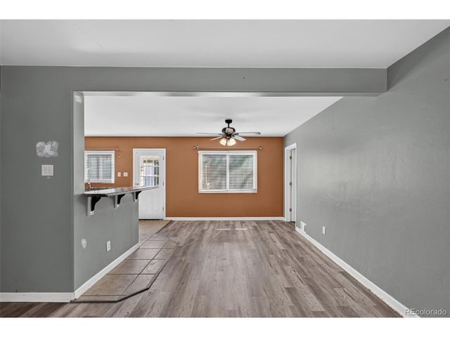 919 Troy St, Aurora, CO 80011