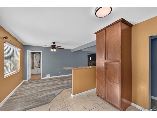 919 Troy St, Aurora, CO 80011