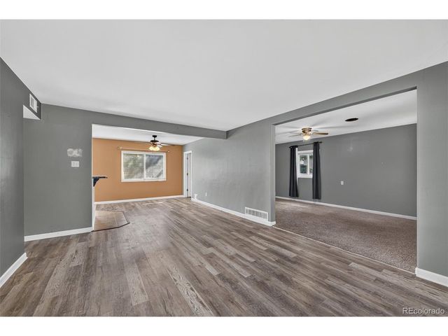 919 Troy St, Aurora, CO 80011