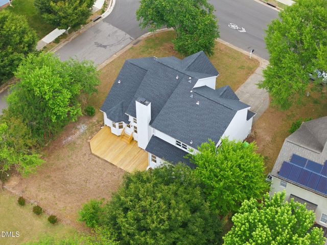 649 Penncross Drive, Raleigh, NC 27610