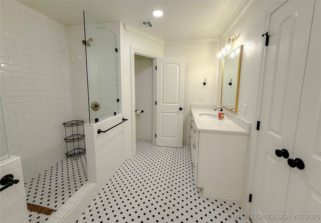 178182 N 3000 Road, Duncan, OK 73533