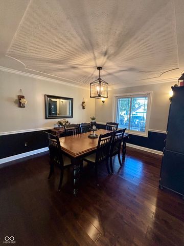 341 Allison Court, Greenwood, IN 46142