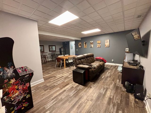 341 Allison Court, Greenwood, IN 46142