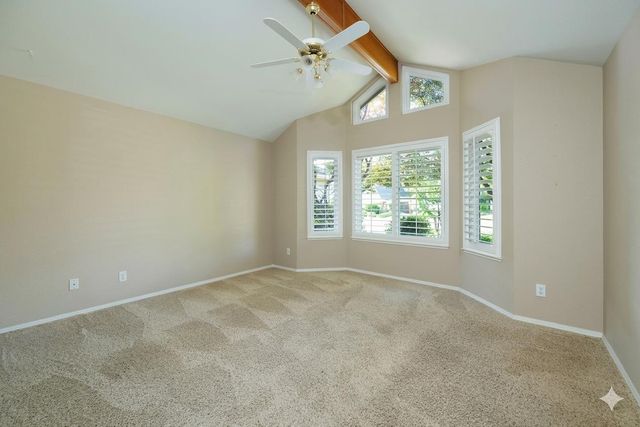 877 E Catalina Circle, Fresno, CA 93730