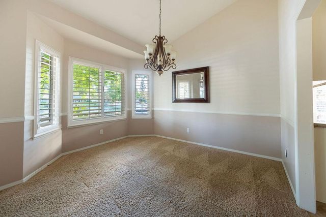 877 E Catalina Circle, Fresno, CA 93730