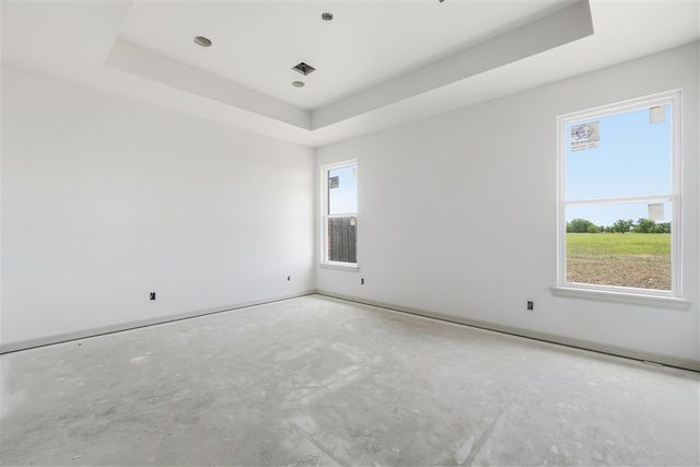 2413 NE Falcon Ln, Lawton, OK 73507