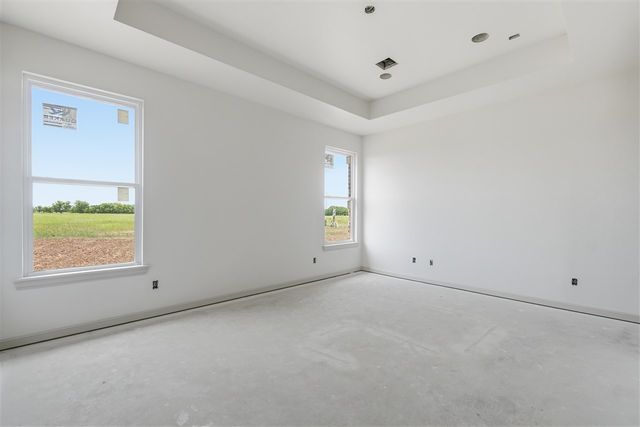 2413 NE Falcon Ln, Lawton, OK 73507