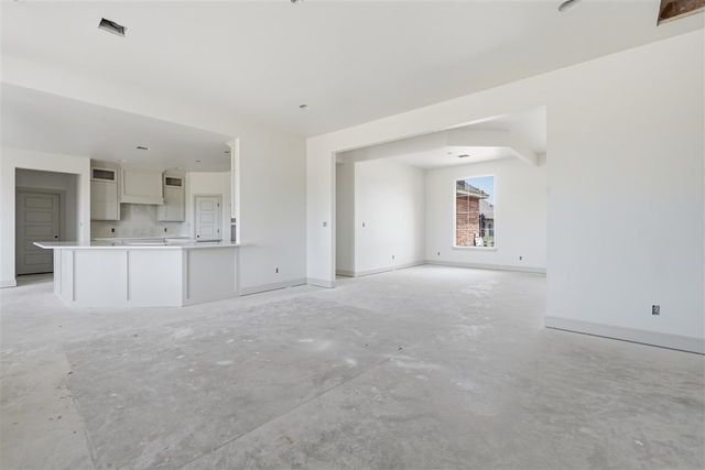 2413 NE Falcon Ln, Lawton, OK 73507