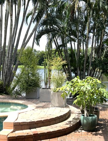 8263 N Lake Forest Drive, Davie, FL 33328