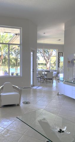 8263 N Lake Forest Drive, Davie, FL 33328