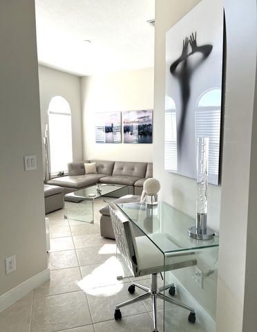 8263 N Lake Forest Drive, Davie, FL 33328