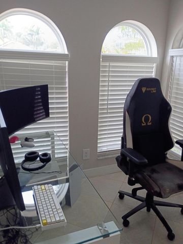 8263 N Lake Forest Drive, Davie, FL 33328