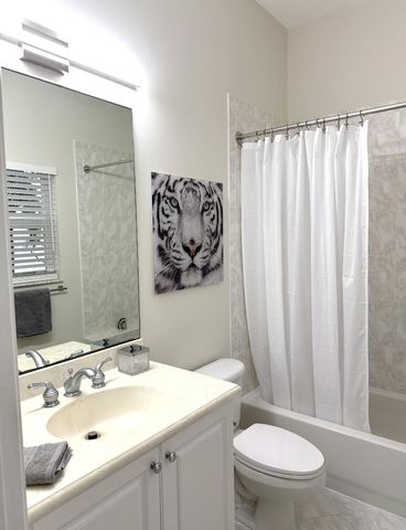 8263 N Lake Forest Drive, Davie, FL 33328