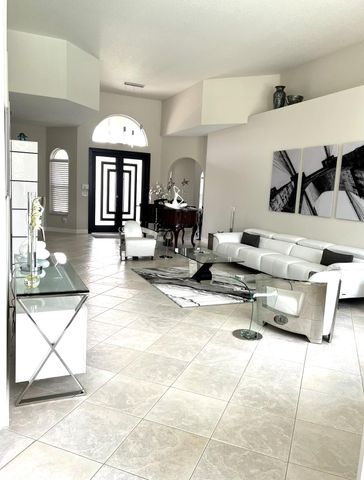 8263 N Lake Forest Drive, Davie, FL 33328