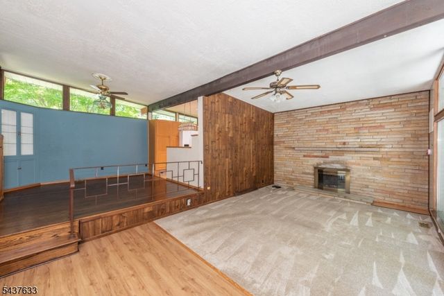 6 Mohawk Trl, Ringwood Boro, NJ 07456