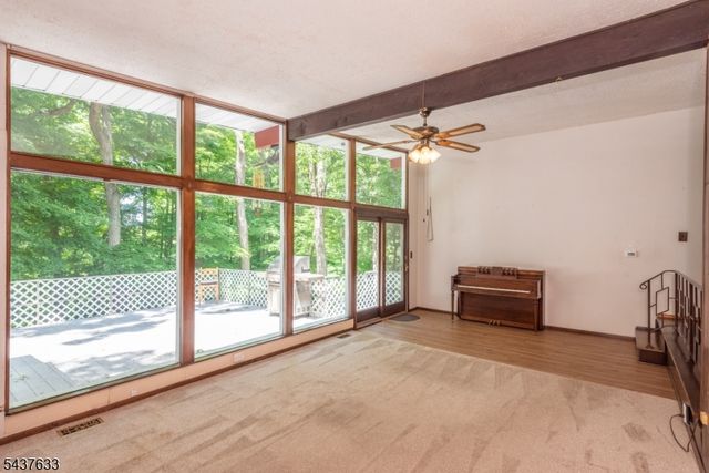 6 Mohawk Trl, Ringwood Boro, NJ 07456